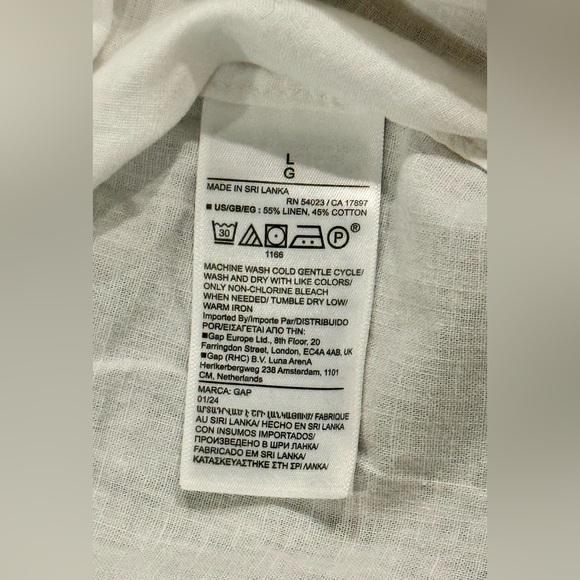 GAP Linen-Blend Button Down Shirt - Picture 5 of 5